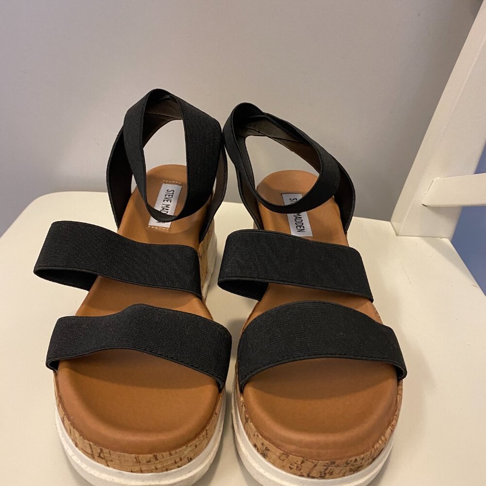 Steve Madden Black Cork Bandi Platform Sandal Size 8M (narrow)
